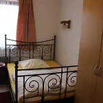 Airport-hotel Zum Taubengrund 2*