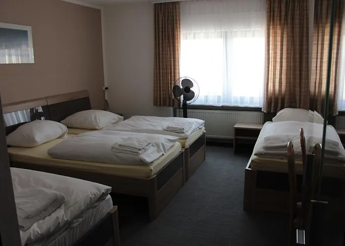 Airport-hotel Zum Taubengrund 2* Кельстербах