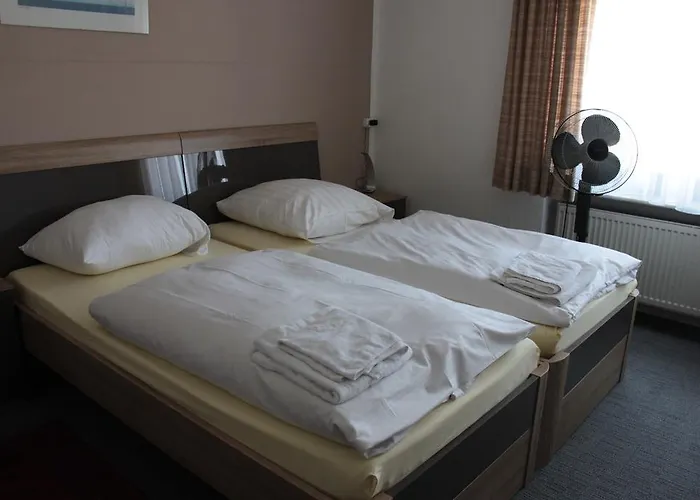 Airport-hotel Zum Taubengrund Отель Кельстербах