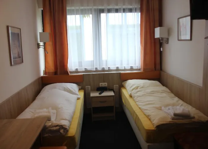 Airport-hotel Zum Taubengrund Hotel Kelsterbach