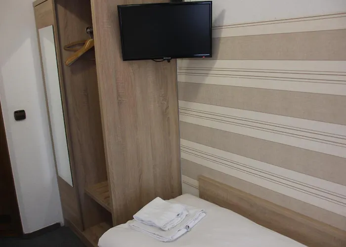 Airport-hotel Zum Taubengrund